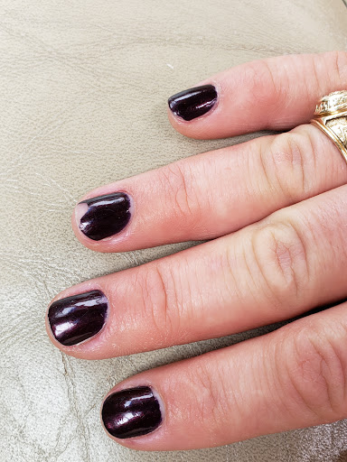 First For Nails - Visual