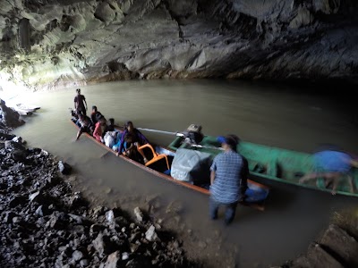 Photos of Kong Lor Cave