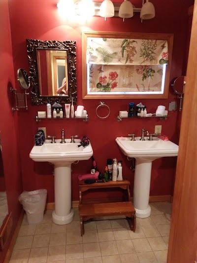 Photos of Ridgeway Inn