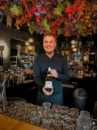 Henderick Bistro Bar Gallery - Netherlands