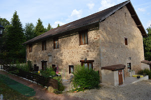 Photo n°12 de Domaine de la Ribière à Pageas (Gîte)