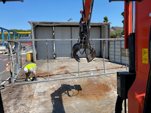 Photo n°7 de TERRA BTF Entreprise de terrassement et fondations, démolition et remblaiements, viabilisation et assainissement, construction et maçonnerie - Particuliers et Entreprises - 20 ans d'expériences de terrain à Brétigny-sur-Orge (Entrepreneur spécialisé dans la démolition)