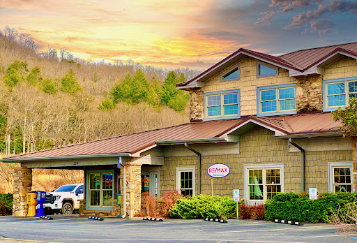 Bill Pierson -Remax Hiawassee Realty