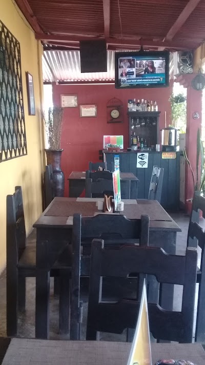 Photos of Toro Pinto