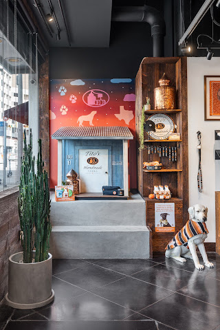 Love, Tito's by null