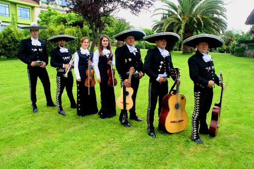 MARIACHIS EN CANTABRIA