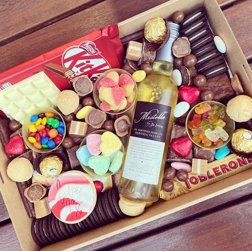The Blondie Box - Thumbnail