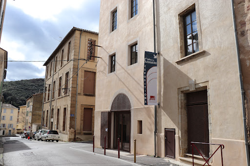 Cellier Des Chanoines