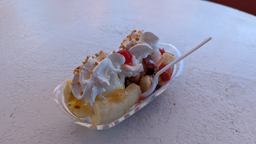 Lick'em Up Ice Cream - Thumbnail