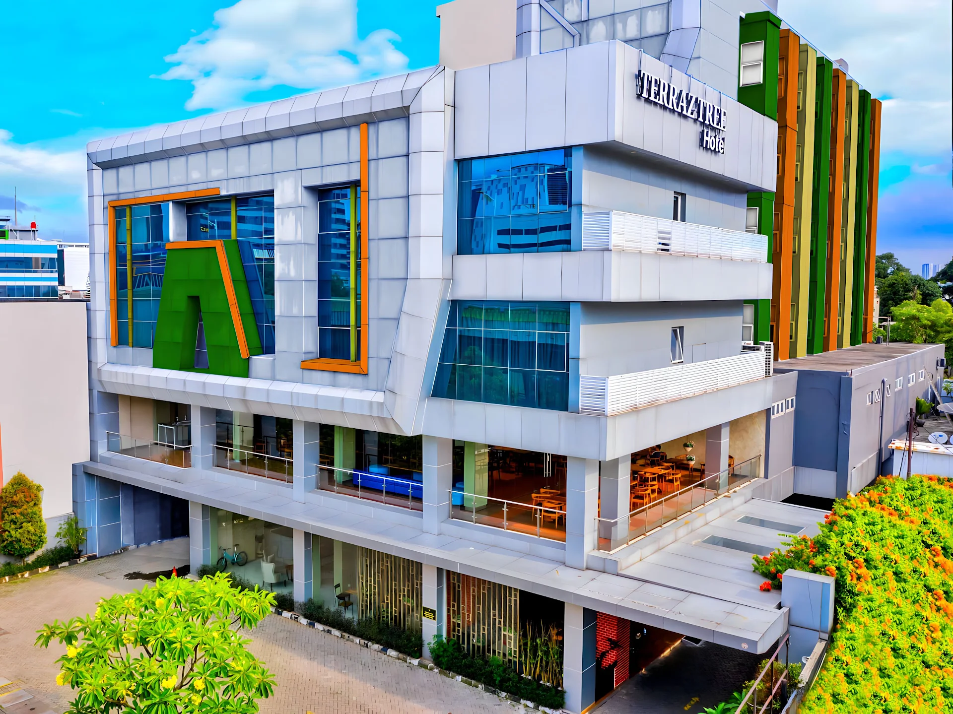 Hotel Terraz Tree