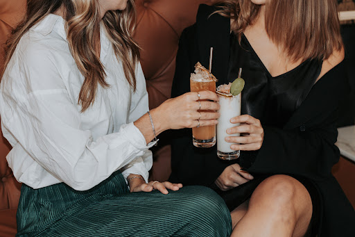 Alibi Lounge Hudson Gallery - Canada