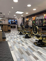 Photo n°5 de Prestige coiffure à Grasse (Barbier)