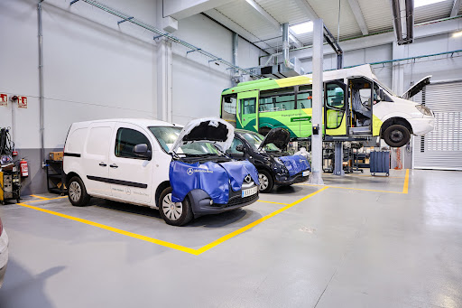 Taller Movento Stern - Mercedes-Benz - Turismos, Furgonetas y Camiones - Thumbnail