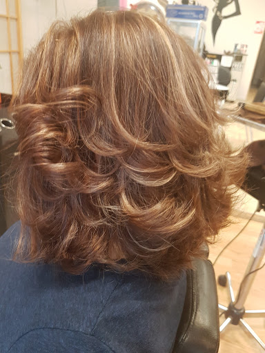 Sahiba Salon - Thumbnail