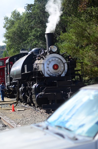 Niles Canyon Railway Boarding Platform