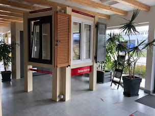 Photo n°24 de Contact Fermetures à Rouffach (Magasin de stores et de rideaux)