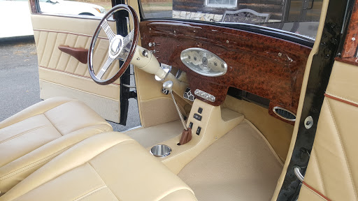 Scarlett's Auto Interiors - Thumbnail