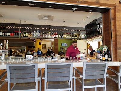 Photos of California Pizza Kitchen at Naples