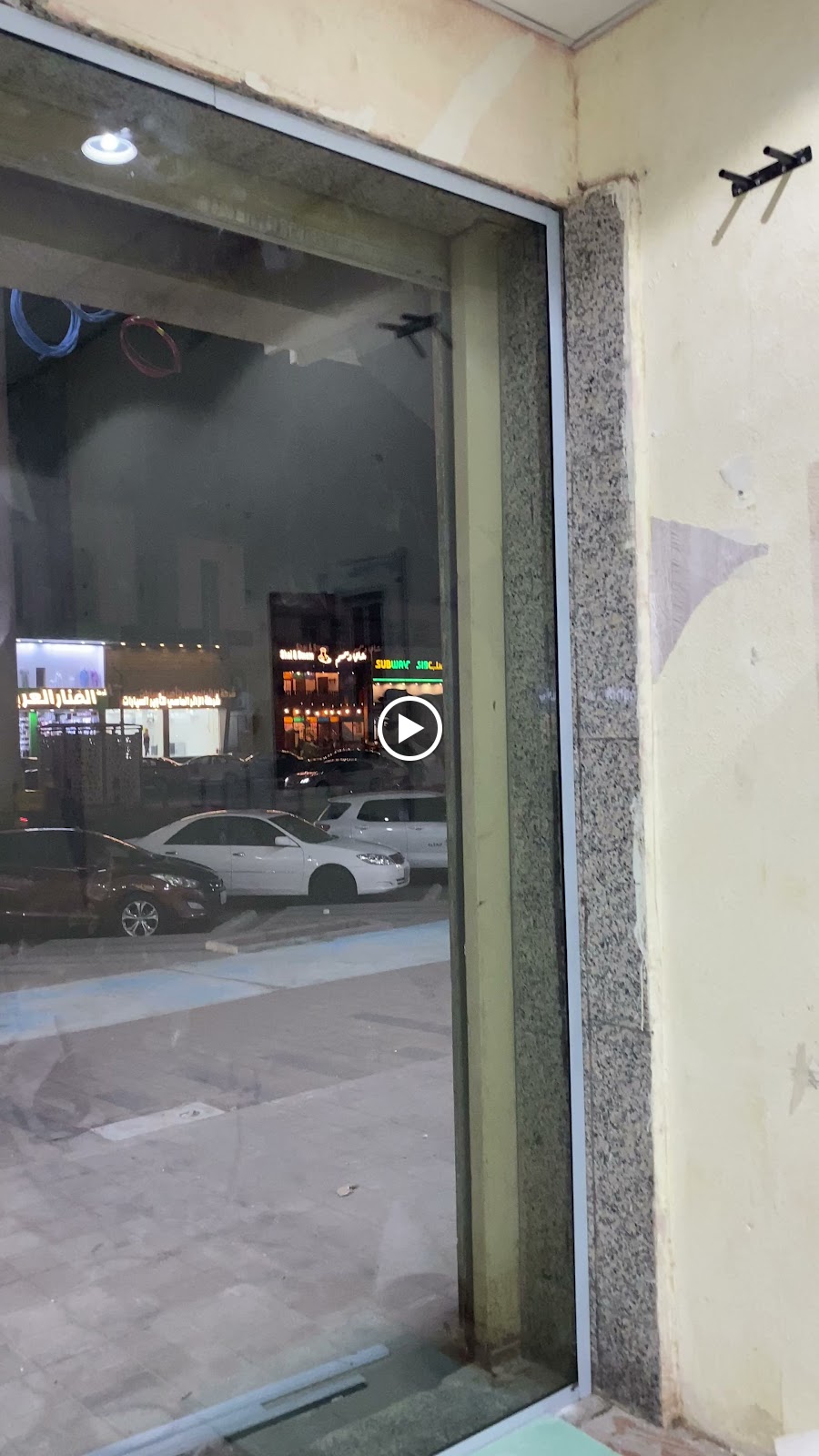 خلود للزجاج ولمرايا ووجهات السيكوريت - صورة 2