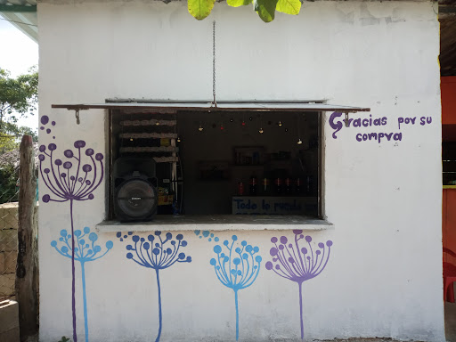 LOCAL GÉNESIS - Visual