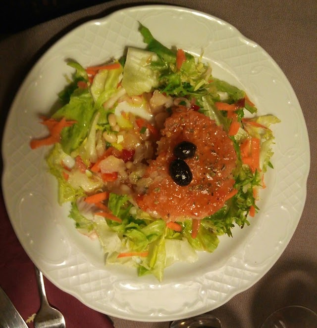 Restaurant Tiku