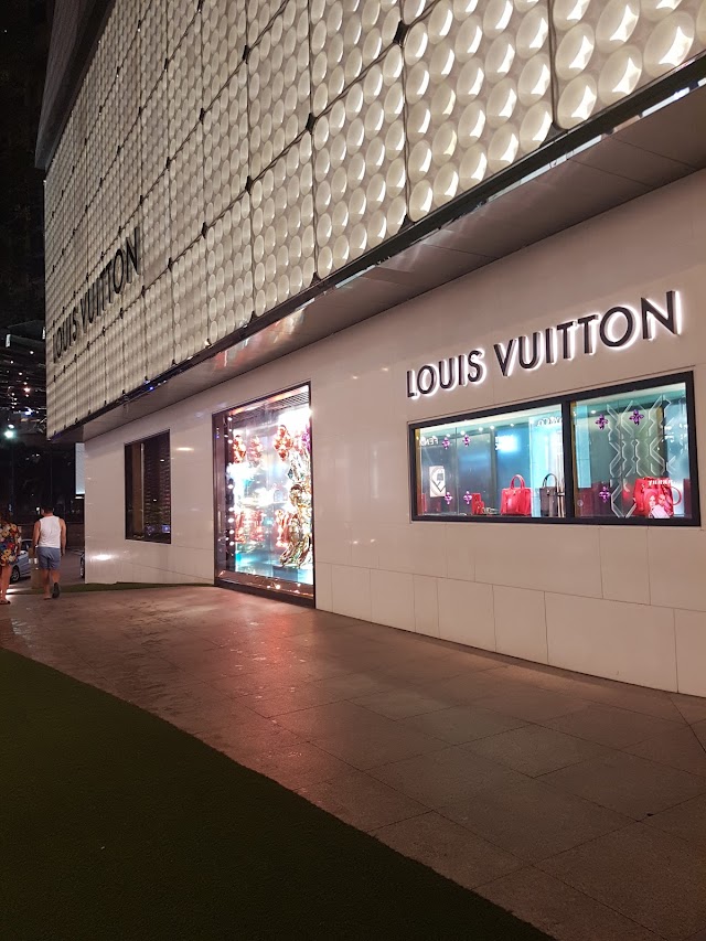 Photos at Louis Vuitton Kuala Lumpur Starhill - Bukit Bintang - Indulge  Floor, Starhill Gallery ,181 Jalan Bukit Bintang