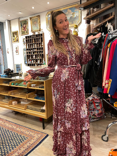 'A Trip Down Memory Lane Vintage kleding & spulletjes - Thumbnail