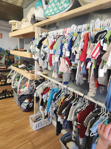 The Cluttered Kloset Children's Store - Thumbnail