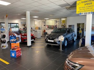 Photo n°9 de RENAULT LA CRAU à La Crau (Atelier de réparation automobile)