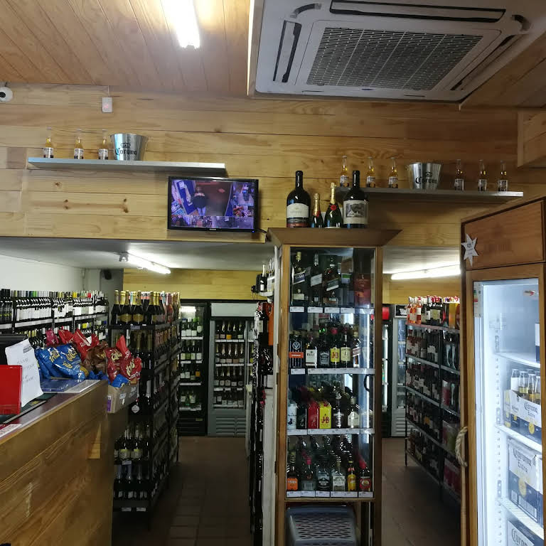 Harleys Liquor - Liquor Store in Cape Town City Centre