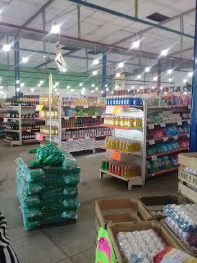 Supermercados la Curva, Author: Oscar Villega