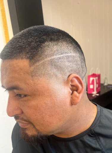 Dre Cole's Exclusive Cuts & Hairstyles - Thumbnail