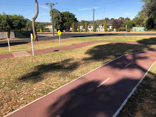 Sydney Hall Way Park - Thumbnail
