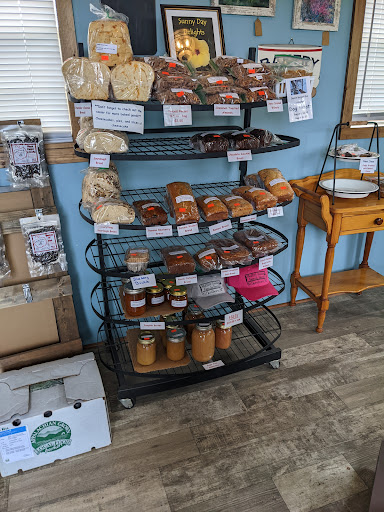 Moffitt Toolan Family Farm Store - Thumbnail