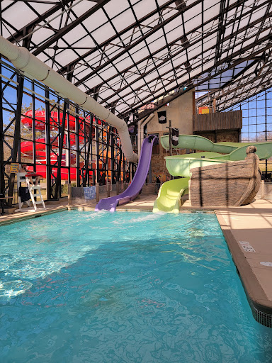Pirate's Cay Indoor Waterpark - Thumbnail