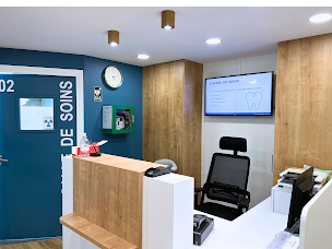 Photo n°1 de Centre de Santé Dentaire Saint-Laurent-du-Var à Saint-Laurent-du-Var (Dentiste)