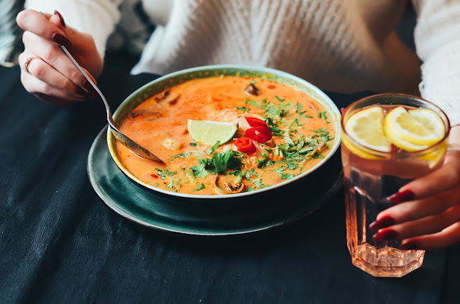 https://instagram.com/yummyplace.wro?utm_medium=copy_link
