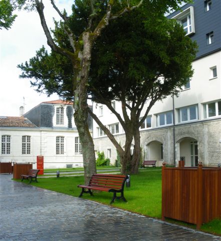 Photo de Résidence Le Château de Mons - emeis à Vaux-sur-Mer (17640)