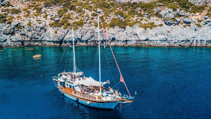 Royal Sailing Rhodes