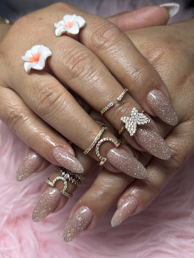 Nails Eva La cubana - Thumbnail