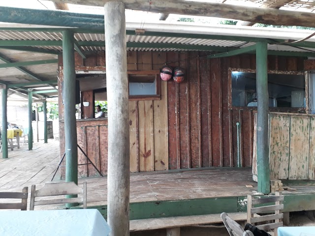 Coqueiros Beach