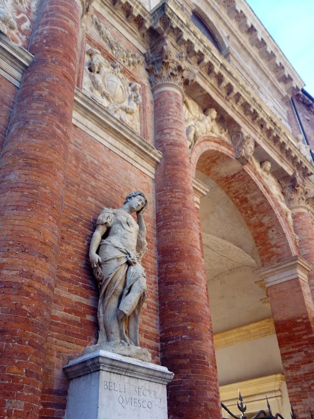 Loggia del Capitanio