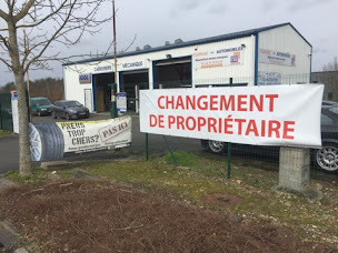 Photo n°3 de JLH automobiles à Azay-le-Rideau (Garage automobile)
