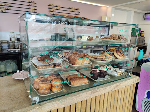 Coast Cafe - Visual