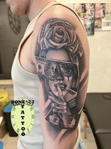 Zone 23 Studio di Tattoo e Piercing Inverigo - Thumbnail