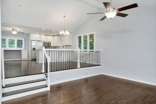 Stephani Nydam, Licensed Real Estate Broker at Realty Executives Premier - Thumbnail