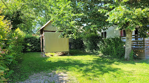 Photo n°18 de Camping des Papillons à Lalizolle (Terrain pour camping-cars)