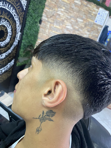 Limhi Barber - Thumbnail