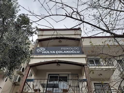 Psikolog Hülya Çolakoğlu