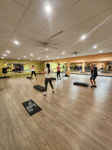 Cedar Springs Health Racquet & Sportsclub Gallery - Canada
